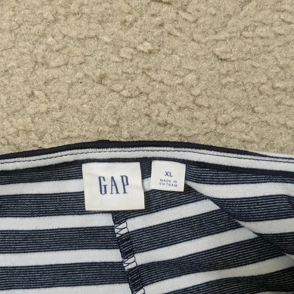 Gap Soft Ponte Skirt | Color Navy stripe | Size XL - Picture 6 of 8